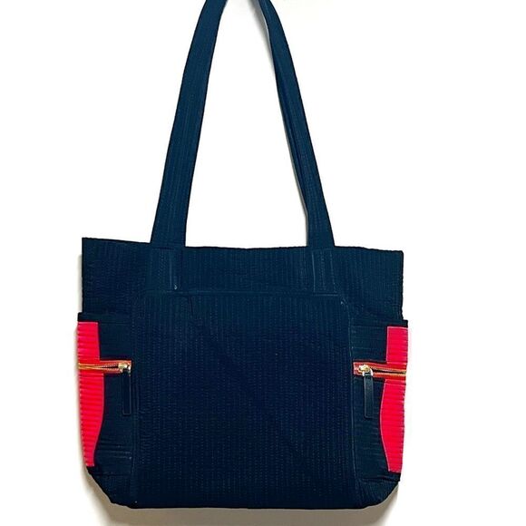 NWT Vera Bradley Hot Angles Deluxe Small Tote Limited Edition - Picture 2 of 7